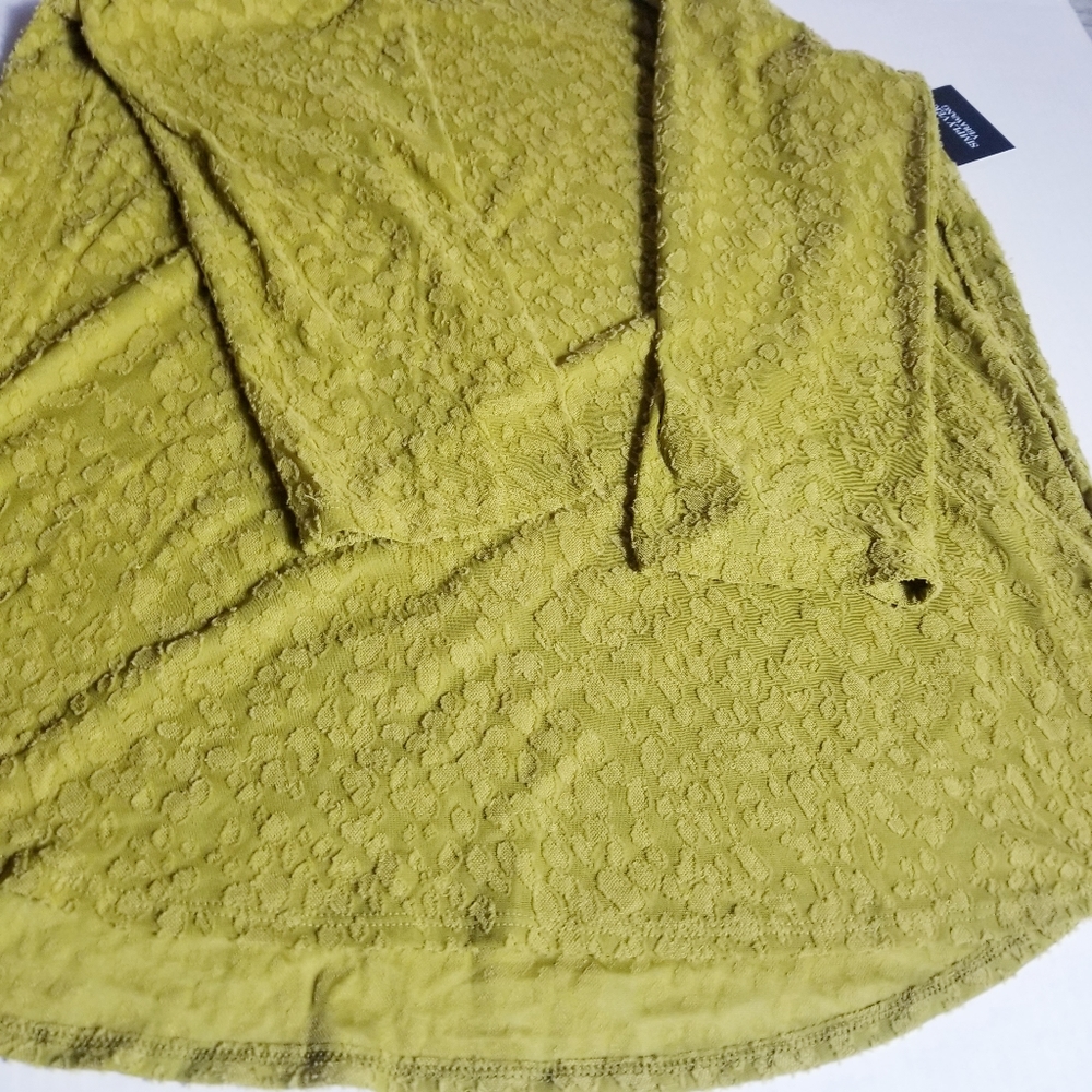 NWT SIMPLY VERA VERA WANG GREEN MUSTARD COLOR LIGHTWEIGHT BLOUSE SIZE LARGE - Picture 9 of 12